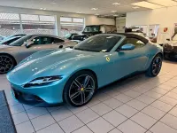 Gebraucht Ferrari Roma 620 PS (456 kW) 2024 Blau Cabrio