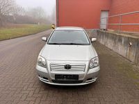 Gebraucht Toyota Avensis 129 PS (94 kW) 2004 Beige Limousine