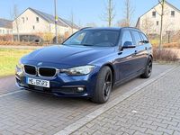 Gebraucht BMW 320 Advantage 190 PS (139 kW) 2016 Blau Kombi