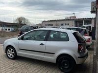 Gebraucht VW Polo 80 PS (58 kW) 2007 Grau Kleinwagen