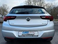 Używany Opel Astra Edition 105 KM (77 kW) 2015 Srebrny Hatchback