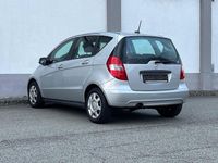 Gebraucht Mercedes A160 95 PS (69 kW) 2011 Silber Limousine