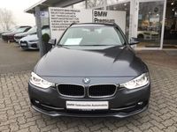 gebraucht BMW 320 i Touring Navi Soundsystem LED El. Heckklappe Mehrzonenklima 2-Zonen-Klimaautom Klimaautom Fahrerprofil