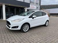 Gebraucht Ford Fiesta 101 PS (74 kW) 2016 Weiß Limousine