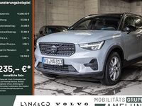 Neu Volvo XC40 Plus 163 PS (119 kW) 2025 Grau SUV
