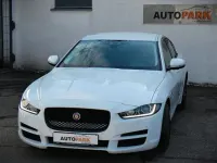 Gebraucht Jaguar XE Pure 179 PS (131 kW) 2015 Weiß Limousine