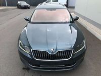 gebraucht Skoda Superb 2.0 TDI DSG Navi+Memory+Xenon+Alcantara