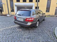 Gebraucht Mercedes E220 Elegance 170 PS (125 kW) 2010 Kombi