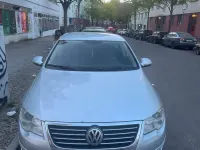 Gebraucht VW Passat 140 PS (102 kW) 2008 Silber Limousine
