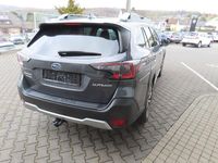 Gebraucht Subaru Outback Platinum 169 PS (124 kW) 2024 Grau Kombi