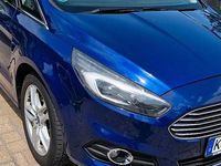 Używany Ford S-MAX Titanium 180 KM (132 kW) 2017 Niebieski Minivan