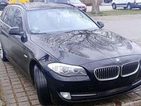 Gebraucht BMW 520 184 PS (135 kW) 2013 Schwarz Kombi