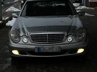 Gebraucht Mercedes E220 Elegance 150 PS (110 kW) 2002 Silber Limousine