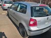 Gebraucht VW Polo 64 PS (47 kW) 2003 Grau Kleinwagen
