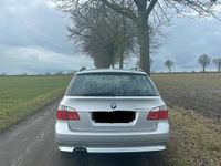Gebraucht BMW 525 197 PS (144 kW) 2007 Silber Kombi