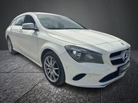 gebraucht Mercedes CLA220 Shooting Brake *4-MATIC*