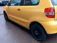 Gebraucht VW Fox 54 PS (39 kW) 2010 Gelb Kleinwagen