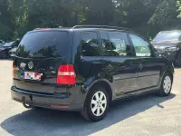Gebraucht VW Touran United 140 PS (102 kW) 2009 Schwarz Van / Kleinbus
