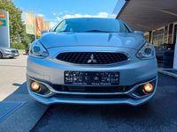 Gebraucht Mitsubishi Space Star Top 80 PS (58 kW) 2017 Silber Limousine