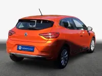 Gebraucht Renault Clio Techno 91 PS (66 kW) 2022 Orange Kleinwagen