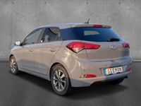 gebraucht Hyundai i20 1.4 Intro Edition PDC hi Klima USB SHZ behLe