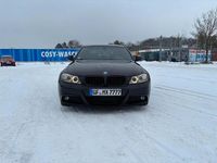 Gebraucht BMW 325 M Sport 197 PS (144 kW) 2010 Schwarz Limousine