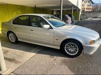 Gebraucht BMW 525 163 PS (119 kW) 2002 Silber Limousine