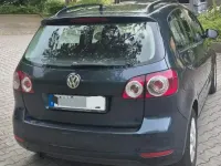 Gebraucht VW Golf VI 109 PS (80 kW) 2010 Blau Kleinwagen