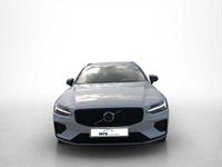 Gebraucht Volvo V60 145 PS (106 kW) 2024 Kombi