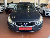 Gebraucht Volvo S60 Summum 163 PS (119 kW) 2011 Grau Limousine