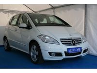 Gebraucht Mercedes A180 Avantgarde 109 PS (80 kW) 2011 Weiß Limousine