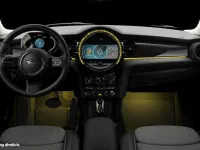 Usata Mini Cooper SE Hatch 135 kW (184 CV) 2023 Rosso Utilitaria