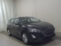 Second-hand Ford Focus Titanium 125 CP (91 kW) 2021 Negru Berlinǎ