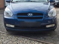 Gebraucht Hyundai Accent 97 PS (71 kW) 2007 Blau Limousine