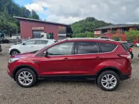 Gebraucht Ford Kuga Titanium 150 PS (110 kW) 2017 Rubyrot (metallic) SUV