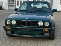 Gebraucht BMW 325 Cabriolet Sport Line 170 PS (125 kW) 1991 Grün Cabrio