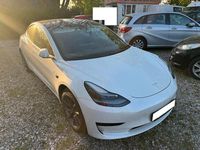 Gebraucht Tesla Model 3 225 kW (306 PS) 2020 Weiß Limousine