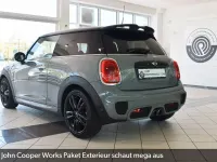 Usado Mini Cooper 192 HP (141 kW) 2018 Cinzento Citadino