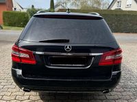 Gebraucht Mercedes E300 Avantgarde 231 PS (169 kW) 2010 Schwarz Kombi