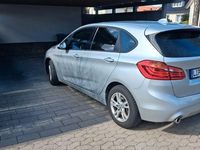 Gebraucht BMW 220 Active Tourer 192 PS (141 kW) 2020 Silber Van / Kleinbus