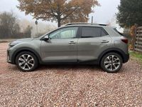 Gebraucht Kia Stonic Spirit 120 PS (88 kW) 2020 Grün SUV