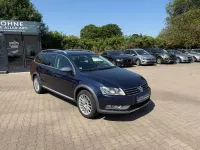 Gebraucht VW Passat Alltrack Basis 177 PS (130 kW) 2013 Blau Kombi