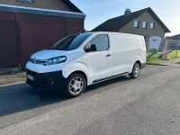Gebraucht Citroën Jumpy 120 PS (88 kW) 2021 Weiß Van / Kleinbus