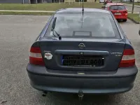 Gebraucht Opel Vectra 101 PS (74 kW) 1998 Limousine