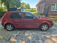 Gebraucht VW Golf III 75 PS (55 kW) 1998 Rot Limousine