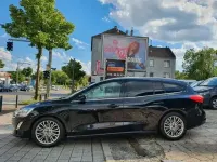 Gebraucht Ford Focus Titanium 125 PS (91 kW) 2019 Schwarz Limousine