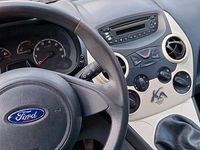 Gebraucht Ford Ka 69 PS (50 kW) 2009 Rot Kleinwagen