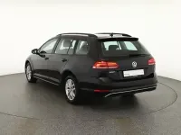 Gebraucht VW Golf VII 116 PS (85 kW) 2020 Deep black perleffekt Kombi