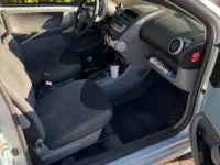Gebraucht Toyota Aygo 70 PS (51 kW) 2006 Grau Kleinwagen