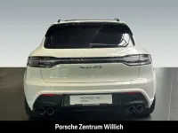 Gebraucht Porsche Macan 441 PS (324 kW) 2023 Weiß SUV